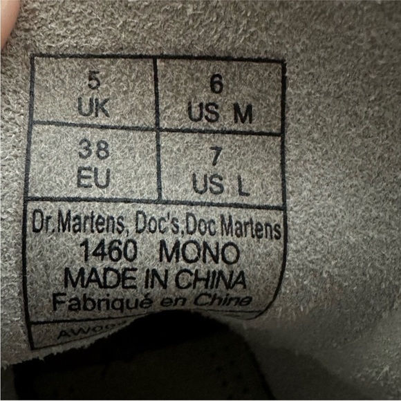 Size 7 Dr Martens 1460 Mono All White Smooth Leather Lace Up Boots - Picture 8 of 10